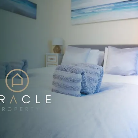 Stylish 1-Bed - Free Parking - Town Centre Appartement Stratford-upon-Avon Buitenkant foto