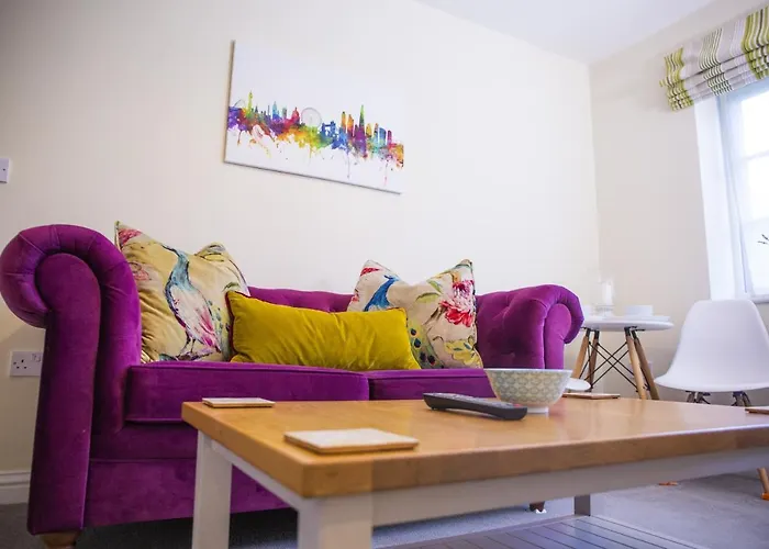 Stylish 1-Bed - Free Parking - Town Centre