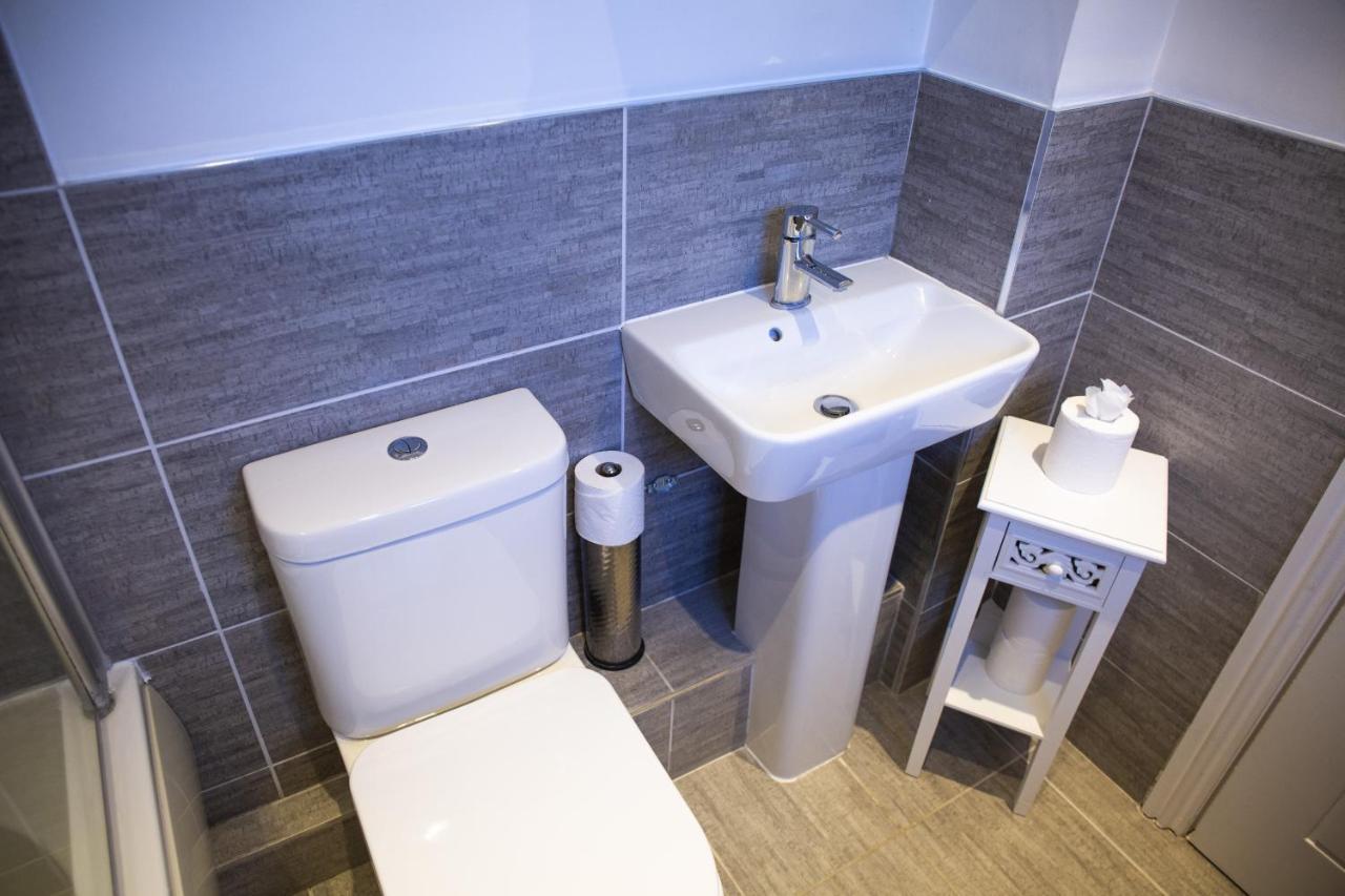Stylish 1-bed - Free Parking - Town Centre Apartment