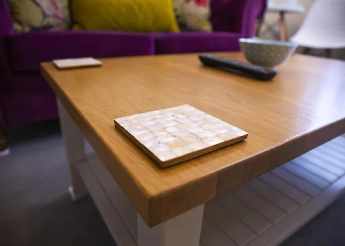 Stylish 1-Bed - Free Parking - Town Centre